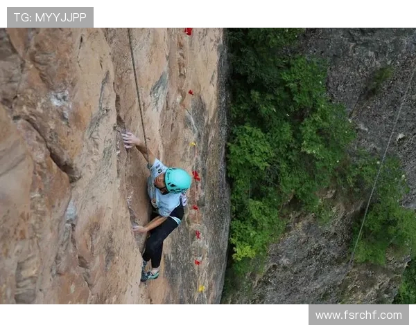 深圳攀岩队与杭州攀岩队赛后复盘力量对比分析与未来展望 深圳攀岩队与杭州攀岩队赛后复盘力量对比分析与未来展望