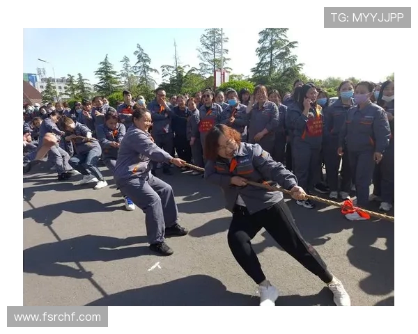 连云港战队凝心聚力勇创佳绩奋战赛场彰显团队荣耀